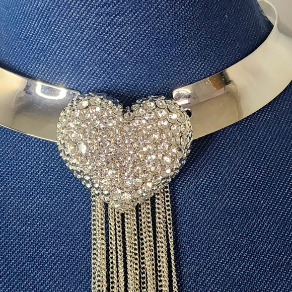 Statement Silver and Crystal Heart Choker Necklace Chain Tassel Earrings Set - Picture 4 of 11